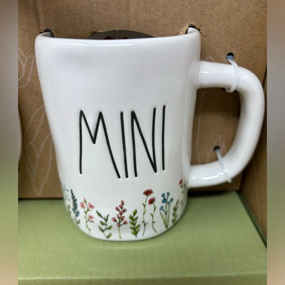 Rae Dunn MOM & MINI Mug Gift Set White with Flowers & Butterflies Black LL New - Picture 4 of 4